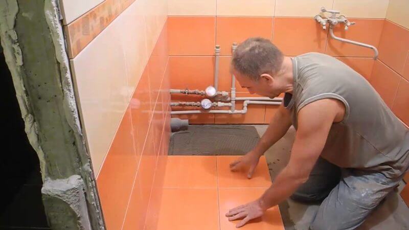Подготовка ванной комнаты к укладке плитки своими руками!